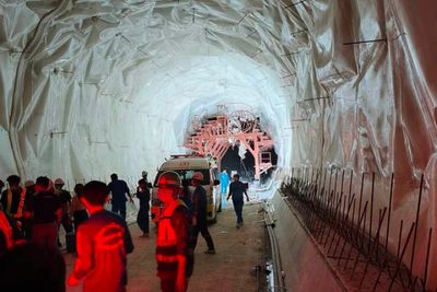 Work on new northern train tunnel halted after accident kills 2
