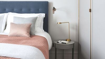 The Laundry Product Experts Swear by for Restoring Dull White Bed Sheets