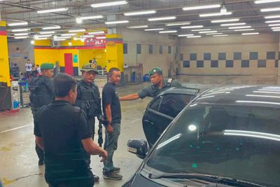 Police captain suspended after firing shots at Bhumjaithai office