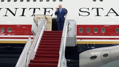 ‘A flying White House’: President Trump unveils the new Air Force One