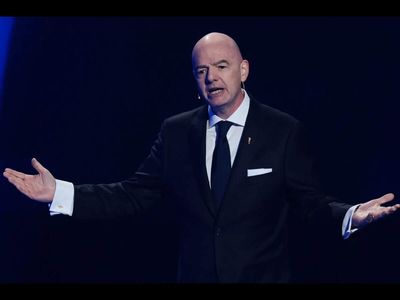 FIFA draws criticism as Infantino clocks up air miles at World Cup