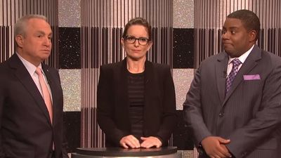 SNL Fans Think They Know Which Host Is Gonna Get An Emmy Nomination