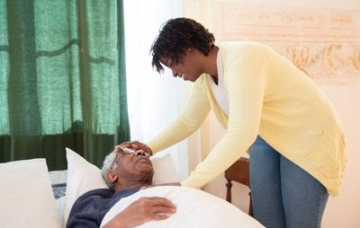 7 Things Washington Families Should Know Before Applying to Get Paid as a Family Caregiver