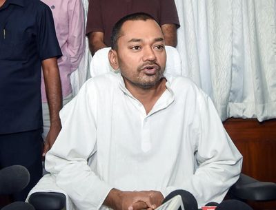 JD(U) reposes trust in Nitish, calls Nishant its future