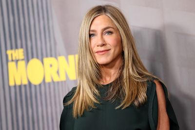 This $1,350 Jennifer Aniston Dress Proves Celebrity Style Doesn't Have to Break the Bank