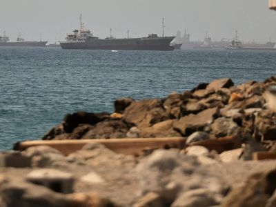 Shipping data reveals see-saw situation in Strait of Hormuz