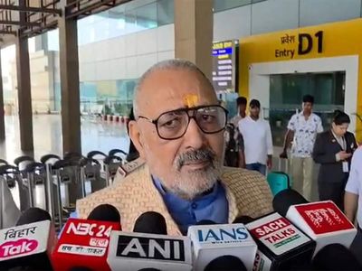'TMC almost destroyed Bengal through looting': Giriraj Singh backs PM Modi, claims 'second independence' under BJP
