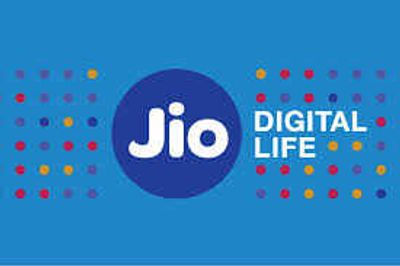 11,983% profit! HFCL promoter’s Rs 10/share Jio bet may turn into Rs 5,800 crore windfall