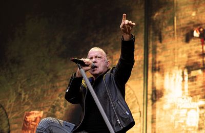Iron Maiden to make Paris concert standing area phone‑free for tour film recording