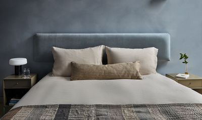 5 Bedroom Color Trends Interior Designers Are Using in 2026 for Spaces That Are Enveloping, Restorative, and Inherently Calming