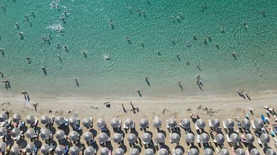 Greece records strong rise in tourism revenue and arrivals in first four months of 2026