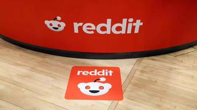 X, Reddit down: Why are Twitter and Reddit facing an outage and what you can do now?