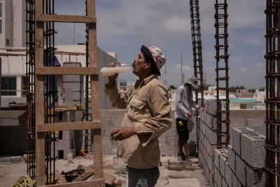 Mexico, Italy and others see up to two more months of heat stress than in the 1970s, study says
