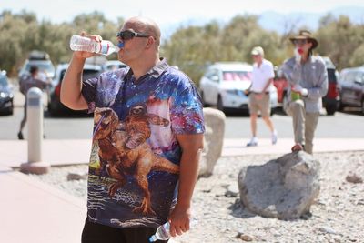 These 4 common health conditions worsen in extreme heat