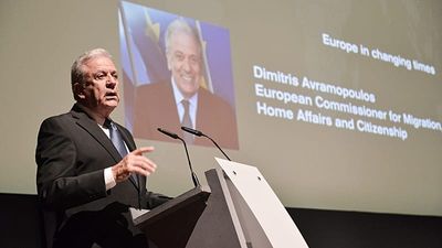 Corruption: Belgian judiciary issues arrest warrant for former EU Commissioner Dimitris Avramopoulos