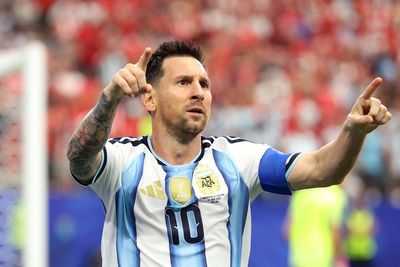 Lionel Messi breaks World Cup scoring record in Argentina v Austria