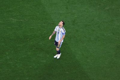 Lionel Messi misses penalty kick with a chance to break the World Cup scoring record with Argentina