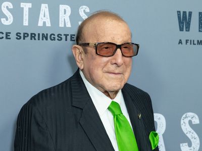 Music Mogul Behind Whitney Houston, Clive Davis, Dead at 94: What Was His Net Worth?