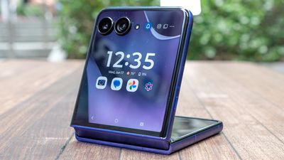 Motorola Razr Ultra 2026 review: Better does come at a premium price