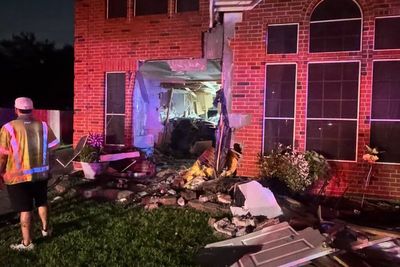 Tesla under fire as deadly ‘autopilot’ crash into Texas home sparks federal probe