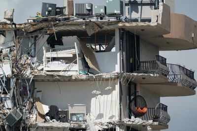 A deadly collapse at a Florida condo happened slowly over several weeks, probe finds