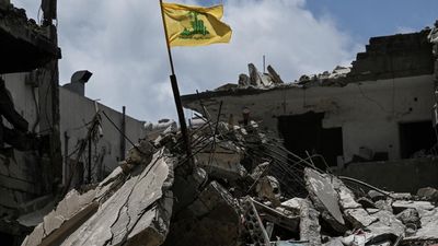 Middle East live: Hezbollah demands full Israeli withdrawal from south Lebanon