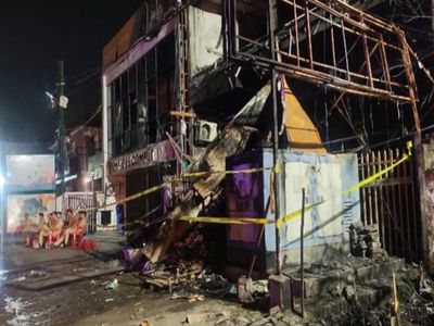 UP CM Yogi Adityanath forms SIT to probe Lucknow fire; team begins investigation