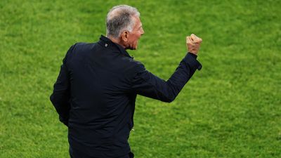 England have all the pressure, says Ghana boss Queiroz ahead of World Cup clash