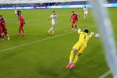 Algeria come from behind for 2-1 World Cup win over Jordan
