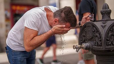 Spain faces toughest day of heatwave: red alerts and San Juan bonfires cancelled