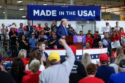 Trump heads to Pennsylvania as voters weigh economy, prices and his political record