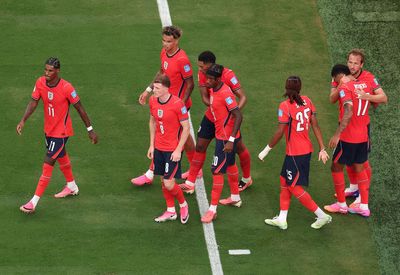 Which teams are through to World Cup round of 32 knockout stage?