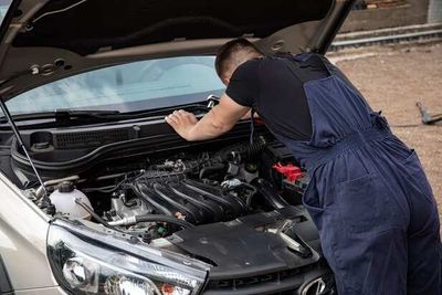7 Car Parts You Should Always Check Before Buying a Vehicle