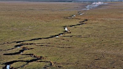 Mysterious deep earthquakes beneath Utah and Wyoming are puzzling scientists