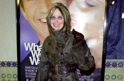 Man spends $960 on Diane Keaton's nail clippers