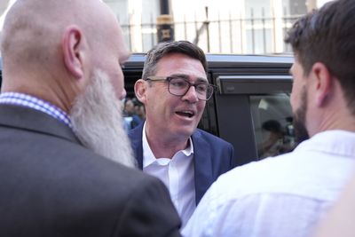 Starmer and Burnham hold face-to-face talks as PM pledges ‘smooth transition’