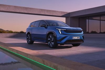 Škoda goes posh with Peaq seven-seat EV – and I’ve been in it