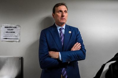 New York lawmaker says it’s ‘sad’ that a cafe banned him over his pro-Israel views