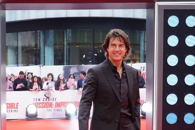 Tom Cruise transforms into chaotic oil tycoon in new satirical comedy Digger