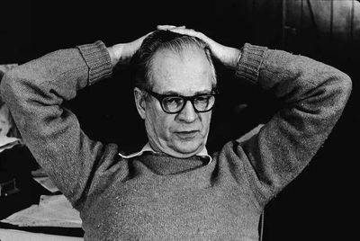 Best quote of the day by American psychologist B.F. Skinner on life lessons: “When you run into something interesting, drop… – Inspiring lessons on curiosity, learning, discovery and why knowledge is power by the father of operant conditioning and radical behaviorism known for his deep insights into human behavior and motivation
