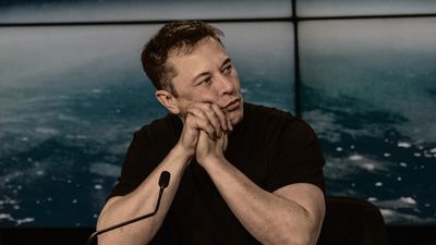 76yo Texas woman killed after Tesla on autopilot crashes through her home, but Elon Musk says, ‘this was a high speed crash’