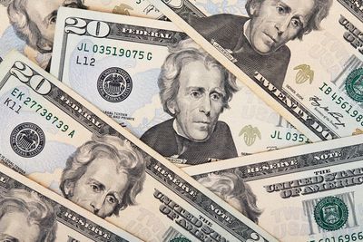 Top Stocks Under $20 to Buy and Hold