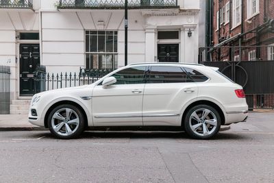 Are you ‘carspreading’? Warning SUVs could cost London 100,000 parking spots