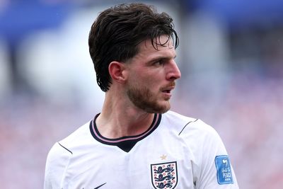 England handed new injury worry as Declan Rice 'spotted limping' after Ghana draw
