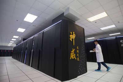 Chinese supercomputer leapfrogs best US machines to be ranked world’s fastest