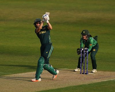 Injury cloud mars crushing Australia’s Women’s T20 World Cup win over Pakistan