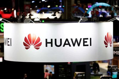 Singling out Huawei, China's premier defends tech rise, rejects subsidy claims