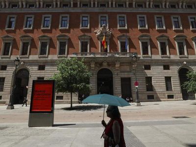 France heatwave's first major outage leaves 68,000 homes without power