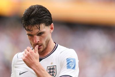 Declan Rice sparks England injury fears after limping with bandaged leg after Ghana draw