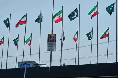 'Pragmatists' vs 'hardliners': Is Iran split over US deal?